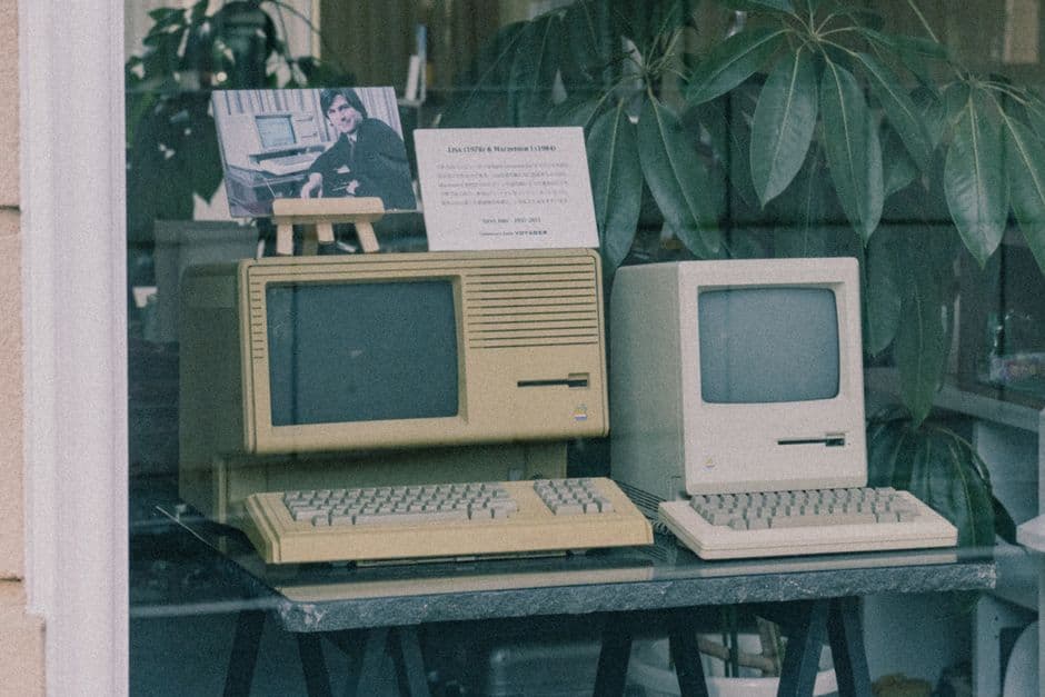 Framer vs. Webflow: Which Website Builder Is Best?