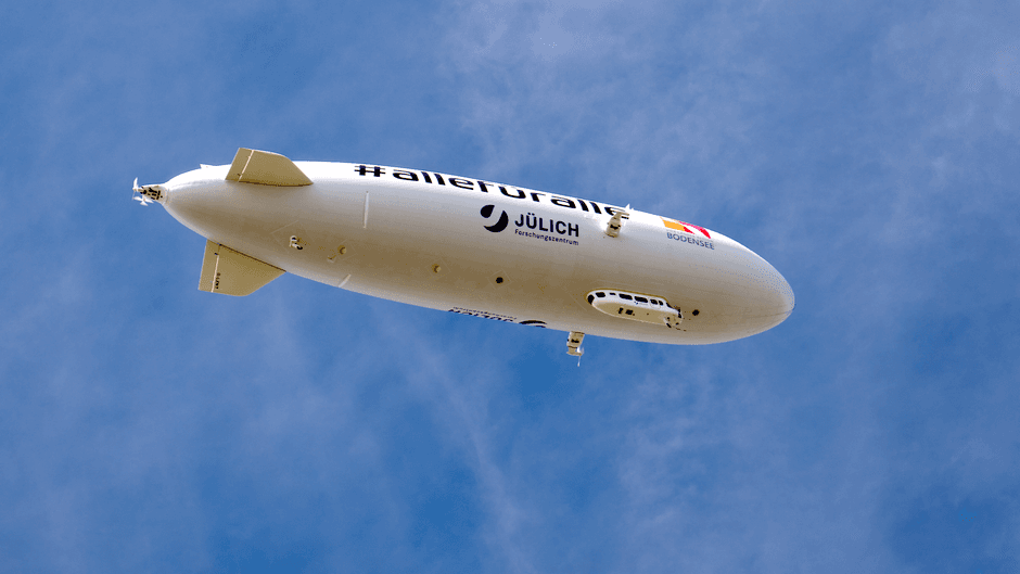 Stratospheric Airship Tests Sky-Based Cell Coverage