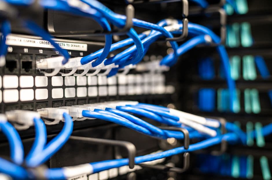 🔥 VirtualBox Network Configuration: NAT & Host-Only Setup